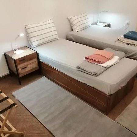 Apartamento Ανακαινισμένο 8 Λεπτά Από Το Μετρό. Atenas Exterior foto